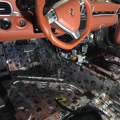 Виброизоляция салона автомобиля